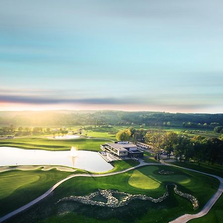 Zala Springs Golf Resort Zalacsány Екстериор снимка