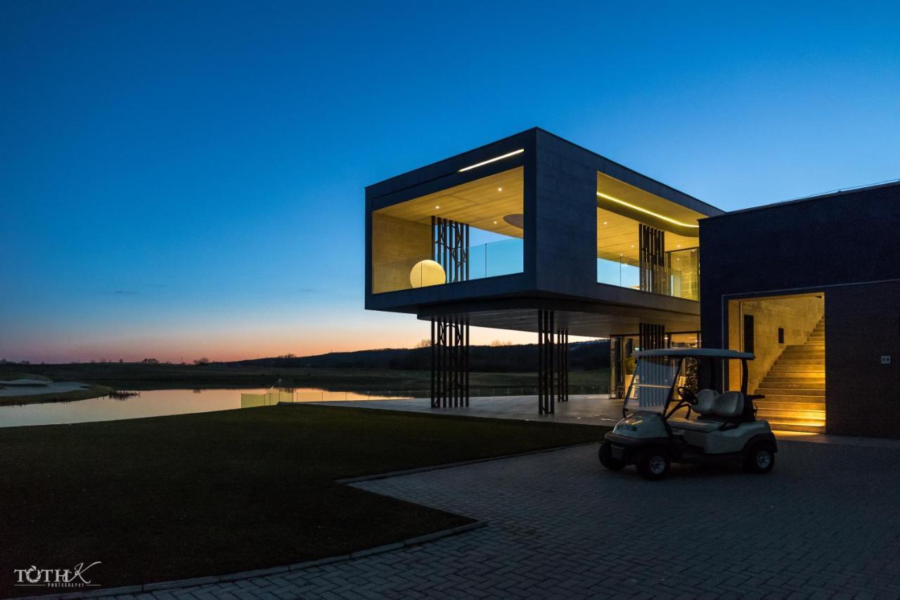 Zala Springs Golf Resort Zalacsány Екстериор снимка