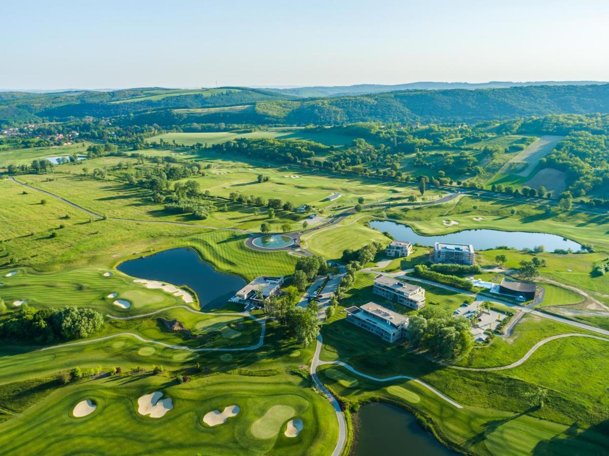 Zala Springs Golf Resort Zalacsány Екстериор снимка