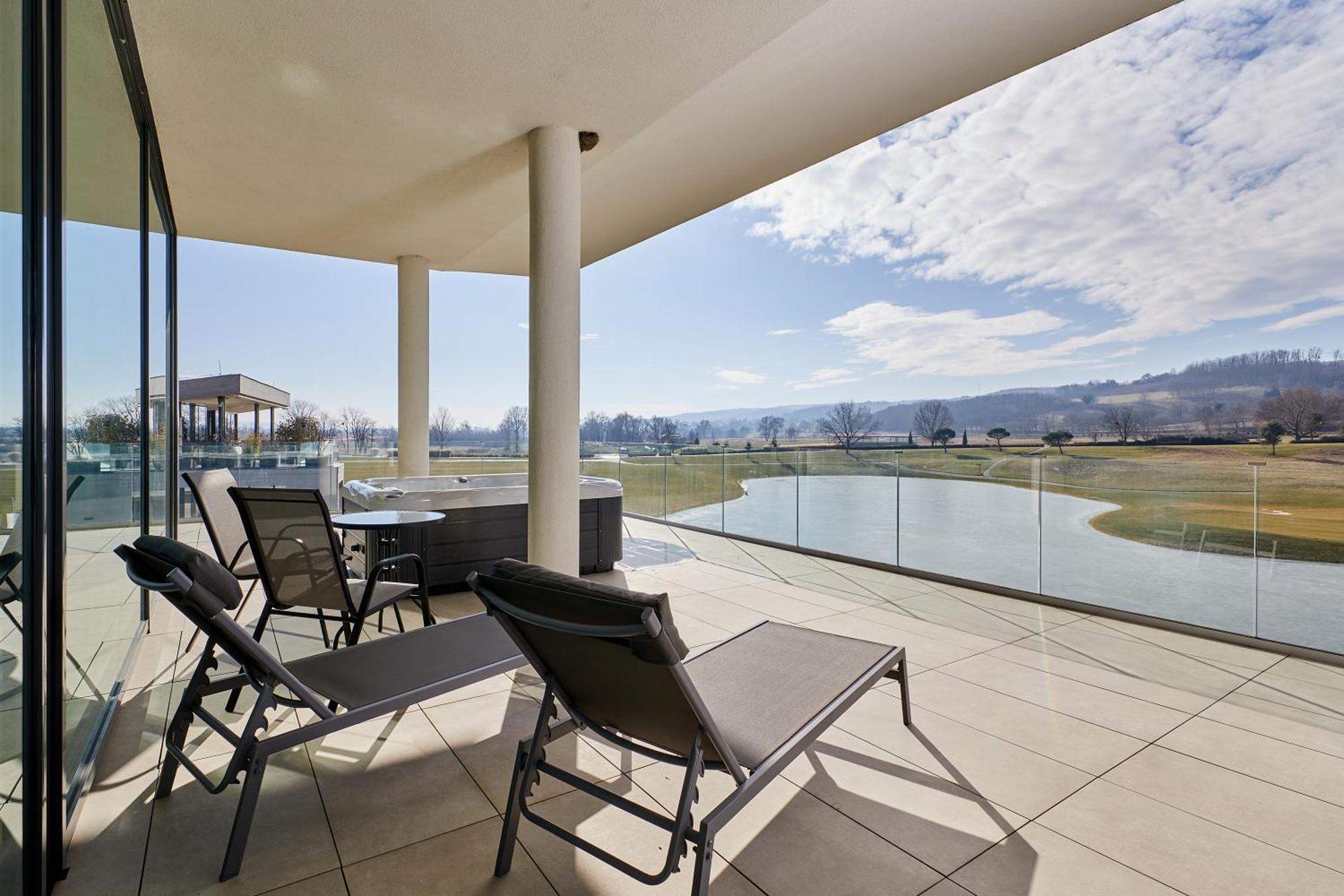 Zala Springs Golf Resort Zalacsány Екстериор снимка