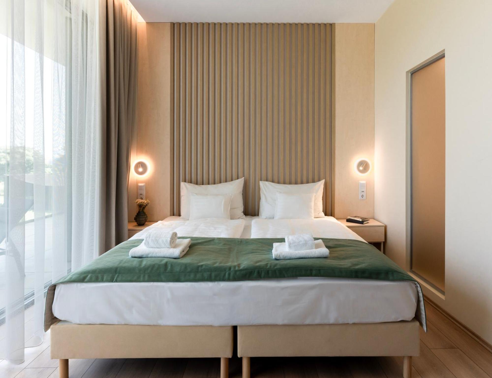 Zala Springs Golf Resort Zalacsány Екстериор снимка